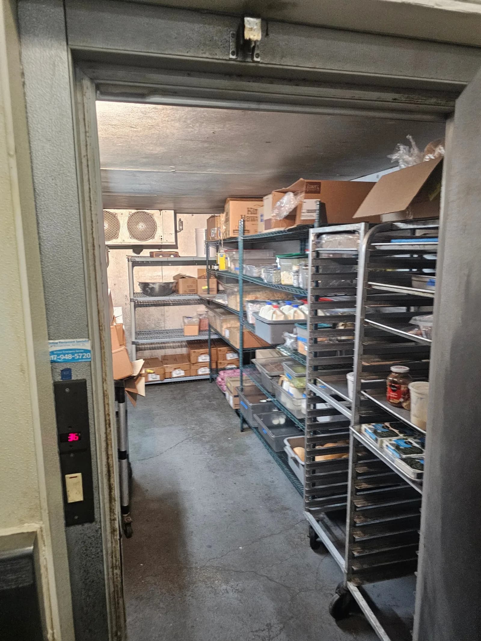 Dallas Commercial Kitchen Lease Takeover | 2,550 SF | $6,650/mo + Utilities β photo 4
